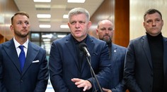 Základná sadzba DPH sa zvýši na 23 percent. Pri základných potravinách ju znížime, vyhlásil Fico