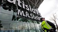 Medzi nakazenými sú aj mestský poslanec a ochrankár z bratislavského letiska