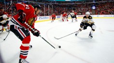 Hossov víťazný návrat do zostavy Chicaga, v zápase s Bostonom padlo 10 gólov