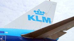 Poplach v lietadle. Narušený pasažier zranil seba aj pilota