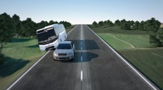 Vodič, ktorý spôsobil nehodu autobusu s folkloristami, zbabelo ušiel