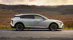 Kia ako smartfón na kolesách: ktoré funkcie denne reálne využijete?