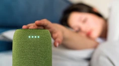 Lepší spánok vďaka technológiám? Reproduktory a ich prínos pre spánok