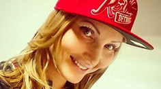 Krásna policajtka zomrela po tom, čo jej zločinec napľul do tváre