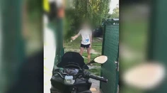 Dráma v Bratislave. Muž terorizuje rodinu už osem rokov, teraz na nich vytiahol sekeru