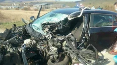 FOTO: Hrôzostrašná nehoda na rovnej ceste, zomrel vodič osobného auta