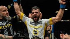 Legierski sa stal šampiónom ľahkej váhy, Klein s exportným ukončením