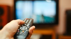 Práve teraz je televízia najsledovanejším médiom. Od začiatku koronakrízy vzrástla jej sledovanosť