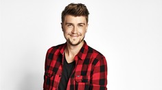 Dárius Koči je v tom až po uši. Randí so sexy modelkou