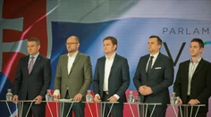 Z istoty parlamentu boj o prežitie? Strana, ktorá to mala výborne našliapnuté, začína slabnúť
