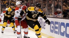 Chára vs Sekera: Obaja s gólom, no z víťazstva sa radoval Chára