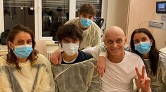 Miliardár Tiňkov v nemocnici bojuje o život. Jeho odkaz plný pokory je venovaný aj Saganovi