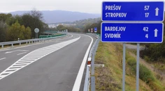 Dopravné obmedzenie na východe Slovenska. Vodičov čaká úplná uzávera R4