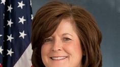 Táto žena už nebude stáť pri Obamovi a chrániť ho