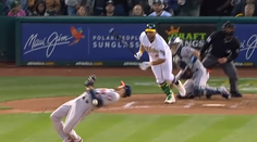 Úhybný manéver ako z Matrixu: Nadhadzovača Houstonu delili od zranenia milimetre