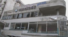 Muž takmer s nožom zabil kamaráta, pretože mu vypil pivo