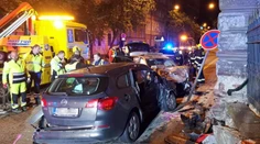 Nešťastný koniec policajnej naháňačky v Prahe. Pri zrážke zahynula mladá žena
