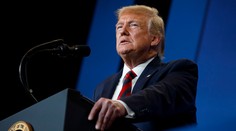 Trump ohlásil "podstatné" sprísnenie sankcií voči Iránu