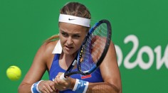 Schmiedlová sa do 3. kola nepozrie, Makarovová bola nad jej sily