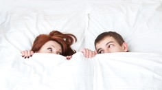 Prvý sex mali až po svadbe. Prezradili, aké to bolo