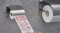 Toalety na letisku v Tokiu vybavili "špeciálnym papierom"