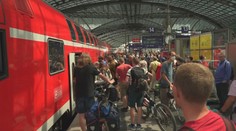 Nemecko bojuje s drahým benzínom. Ľuďom dotujú trojmesačnú permanentku na verejnú dopravu za 9 eur