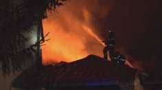 Na požiar, ktorý mu zničil roky driny, sa len bezmocne pozeral