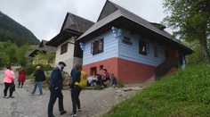 Veľká radosť a plány na oživenie. Dvanásť obyvateľov Vlkolínca opisuje, ako sa žije v pamiatke UNESCO