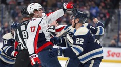 VIDEO: Washington bez Ovečkina vybuchol. Obrana okolo Fehérváryho schytala sedmičku, Slovák s troma mínuskami