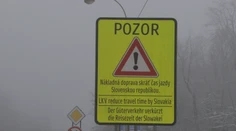 Značka na slovensko-poľskom pohraničí mätie vodičov. Pýtajú sa, prečo sa máme cez Slovensko ponáhľať