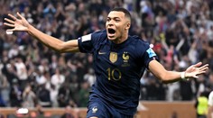 Mbappé chce doviesť tím k vytúženej trofeji. Pred štartom turnaja sa však vyskytli komplikácie