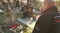 Oskar Fegyveres navštívil hrob Róberta Remiáša: Bol to kamarát, brat