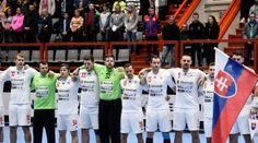 Slovenských hádzanárov čaká kľúčový zápas s Ruskom, chcú sa pokúsiť o zázrak