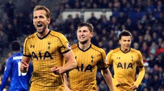 VIDEO: Tottenham s výhrou, debut za "kohútov" si odkrútil slovenský mladík