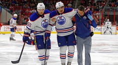 Oilers prišli o Jakupova, zranil sa s rozhodcom