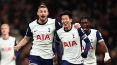 Premier League: Tottenham doma šokoval fanúšikov, United vydreli triumf