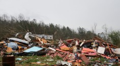 Séria tornád pustošila americké štáty. O život prišlo najmenej päť ľudí