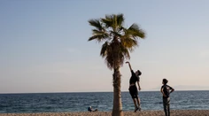 Koronavírus ešte neporazilo, ale Grécko už plánuje turistickú sezónu
