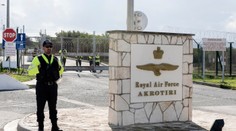 Dron zasiahol britskú základňu na Cypre