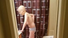 Najhorší pohľad pre rodiča. Mama zverejnila snímku umierajúceho synčeka