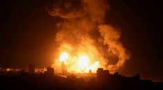 Izrael v reakcii na raketové útoky zaútočil na ciele v pásme Gazy