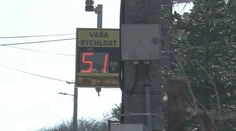 Ďalší bič na rýchlych šoférov. V zahraničí je to bežné, na slovenských cestách to ešte len spoznáme