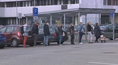 Nákupná davová psychóza: Pozrite si situáciu v obchodoch pred lockdownom