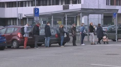 Nákupná davová psychóza: Pozrite si situáciu v obchodoch pred lockdownom