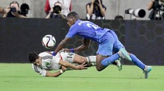 Hernandez je po operácii kľúčnej kosti, vynechá Gold Cup