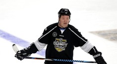 Slávnostne mu vyvesili dres, no tribúny pískali. Z legendy sa pre spoluprácu s Rusmi stala nežiadúca osoba