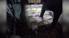 Veľký drogový úlovok na Záhorí. Dodávku s 50 kilami pervitínu šoféroval známy MMA zápasník