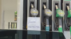 „Diesel nemáme.“ Na pumpách sa začali objavovať výpadky nafty