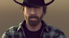Slováci budú opäť rozhodovať o moste. Akú úlohu zohrá Chuck Norris?