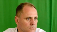 SNS stiahla z kandidátky podpredsedu Chovana, zo Skoku sa vzdal Kollár